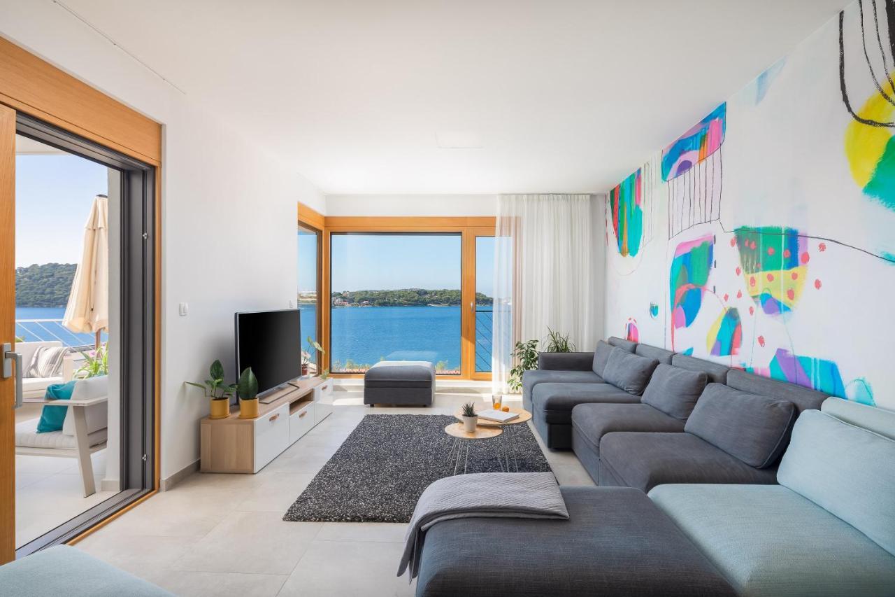 Holiday Home D&D Residence Rogoznica  Exterior photo